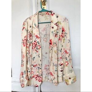 Aritzia Talula floral cream blazer